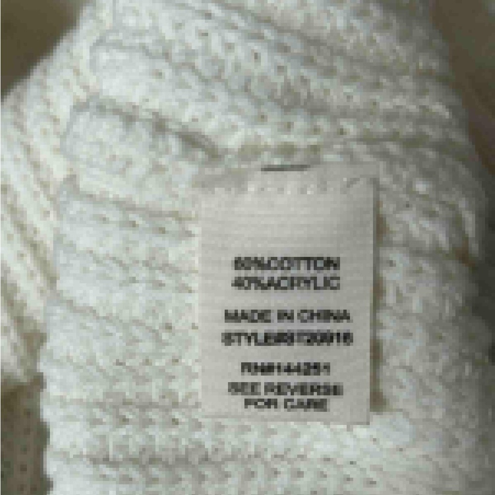 Jessica Simpson Cream Knit Cropped Cardigan Sweater NWT Size S - Picture 5 of 5